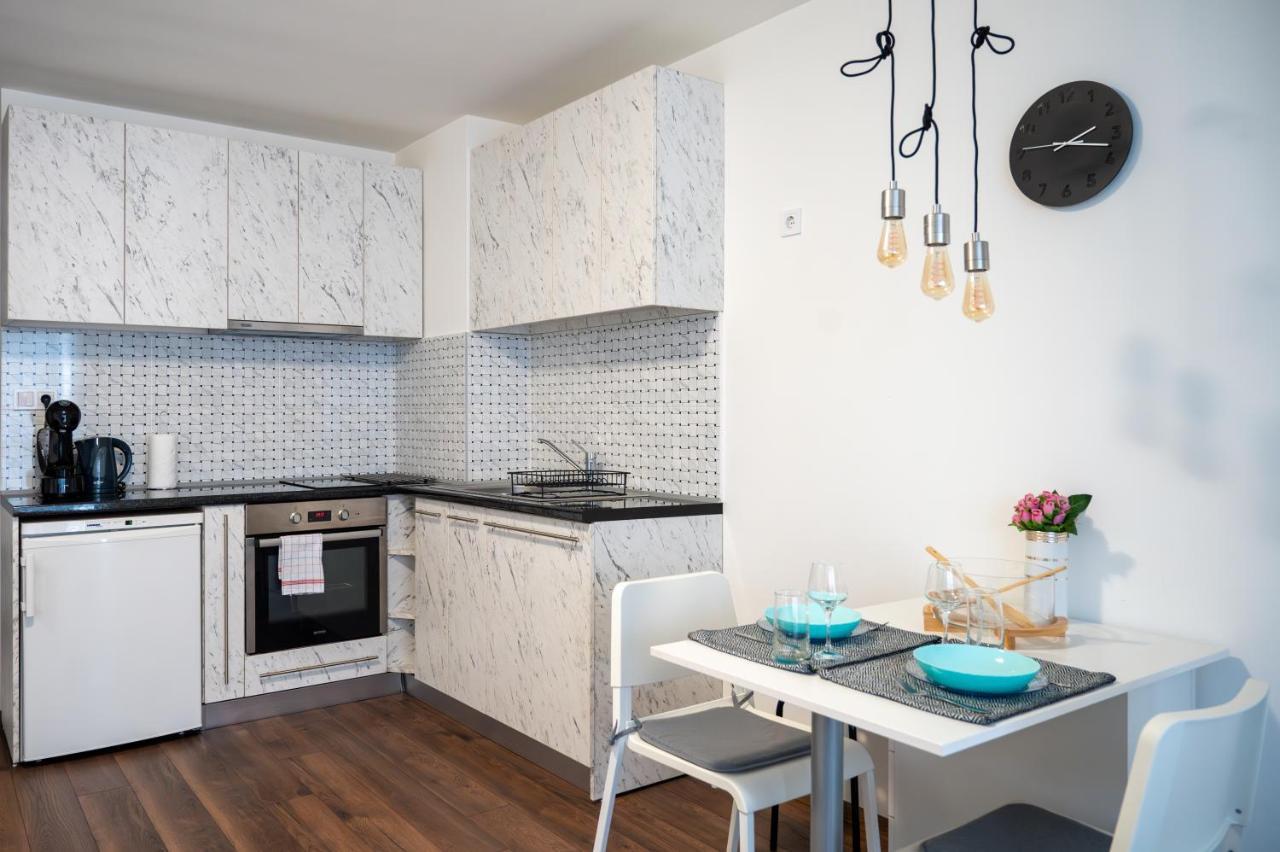 Bright Studio In The City Center 索菲亞 外观 照片